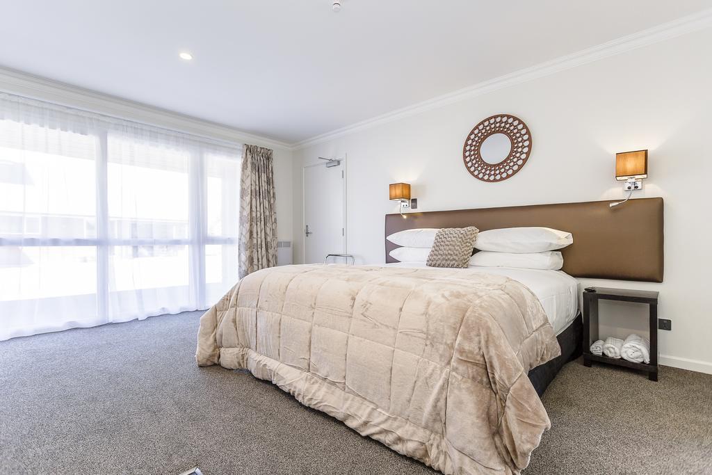 Superior Dunedin Apartments Экстерьер фото